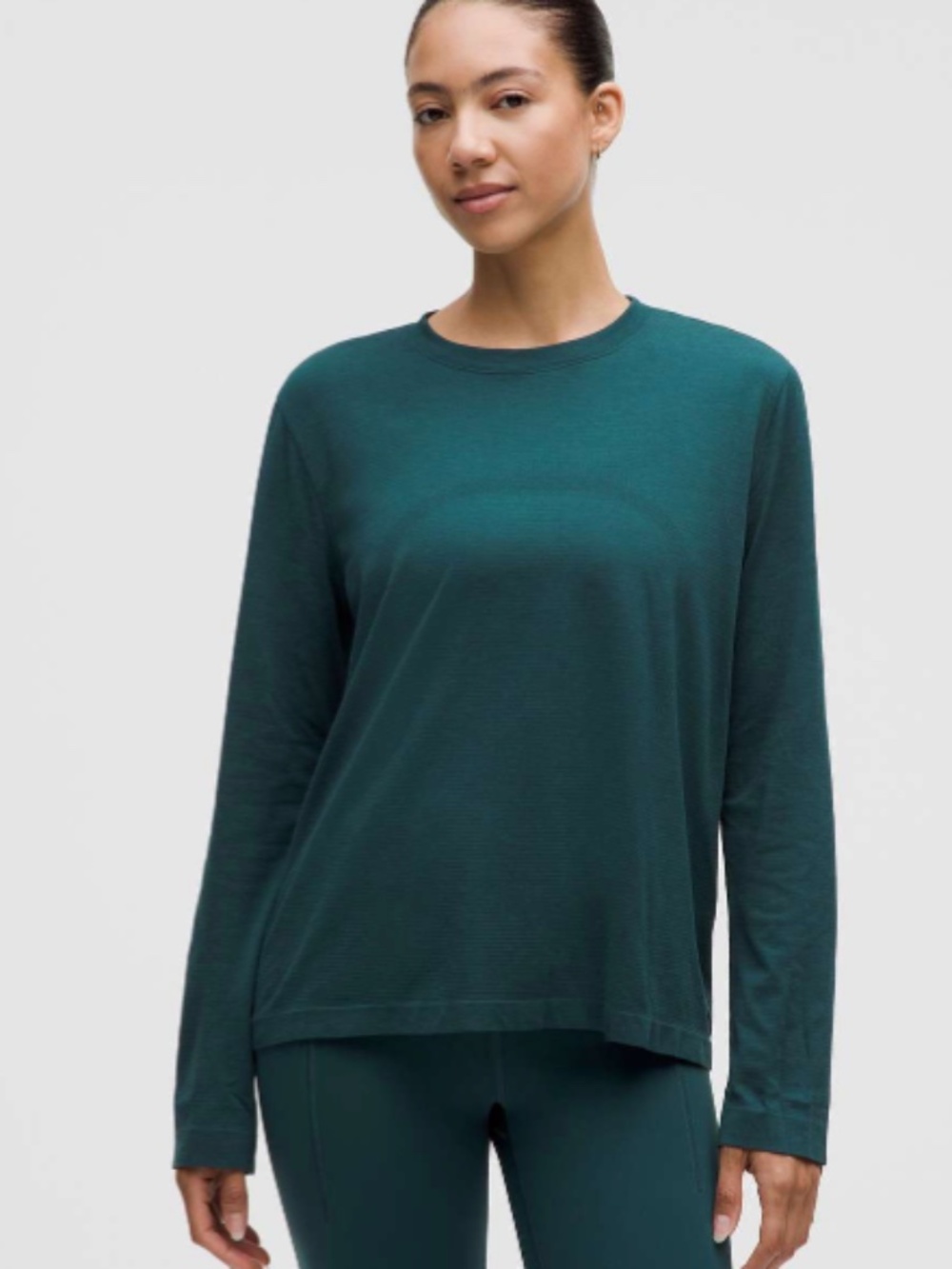 NWT Lululemon Swiftly Relaxed Long-Sleeve Shirt Updated Fit Indochine Blue Sz 14